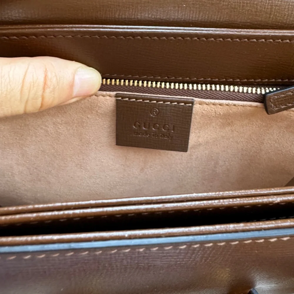 SOLD!!!! GUCCI Leather Horsebit 1955 Shoulder Bag in GUC!🔥 - Picture 3 of 16